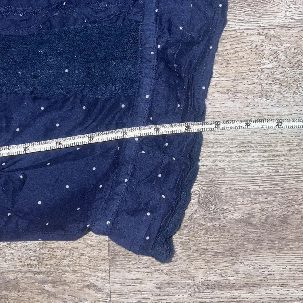 Hollister Med - Picture 6 of 7